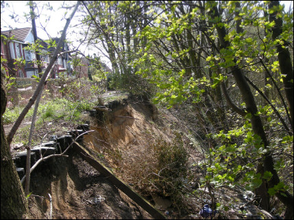 The Cliff landslip - note the precarious position of the houses